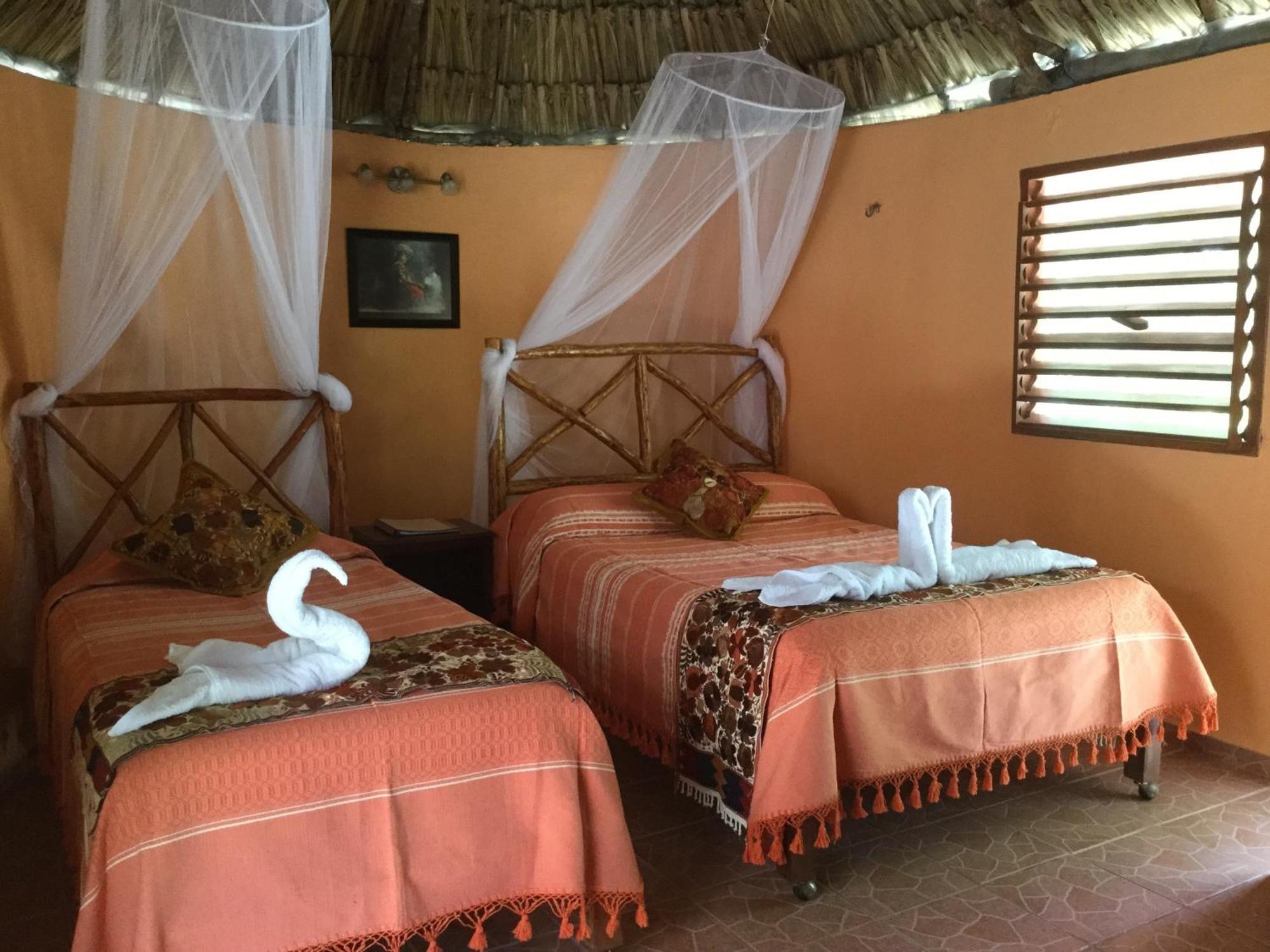 The Pickled Onion B&B And Restaurant Uxmal Santa Elena Zimmer foto