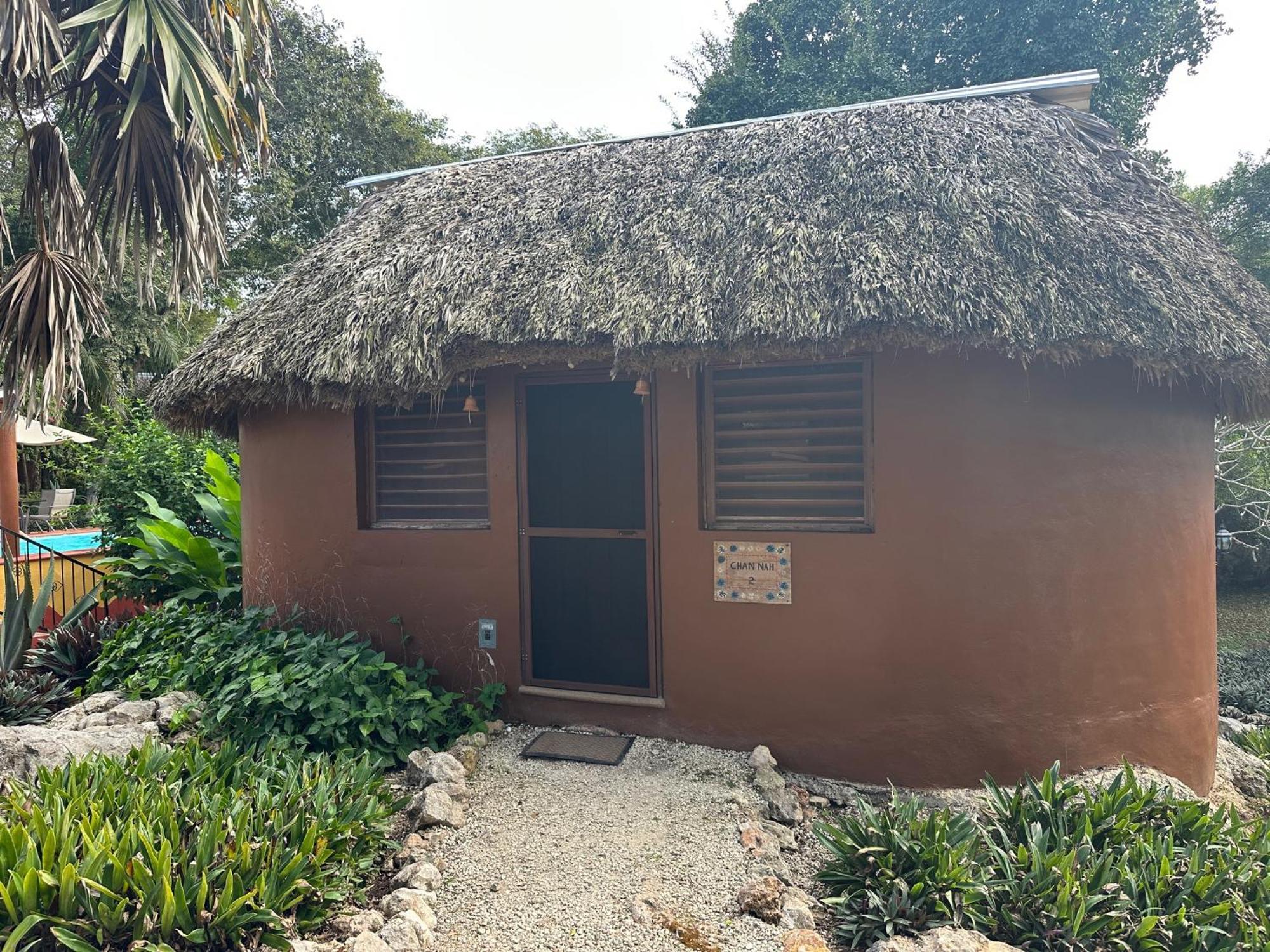 The Pickled Onion B&B And Restaurant Uxmal Santa Elena Exterior foto