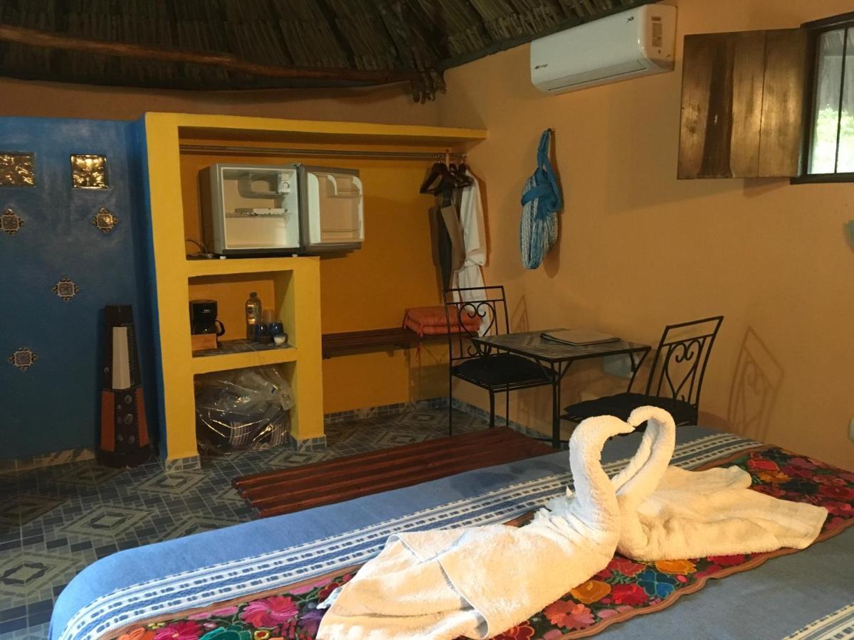 The Pickled Onion B&B And Restaurant Uxmal Santa Elena Exterior foto